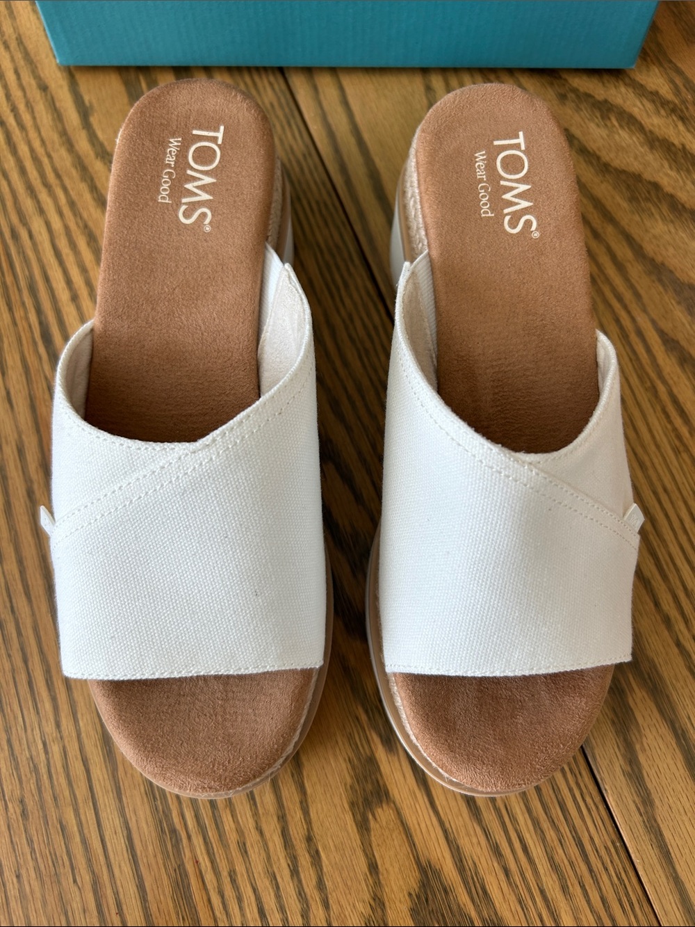 TOMS Carmen White Wedge Slip-On Sandals, size 7.5, NIB - Picture 5 of 11